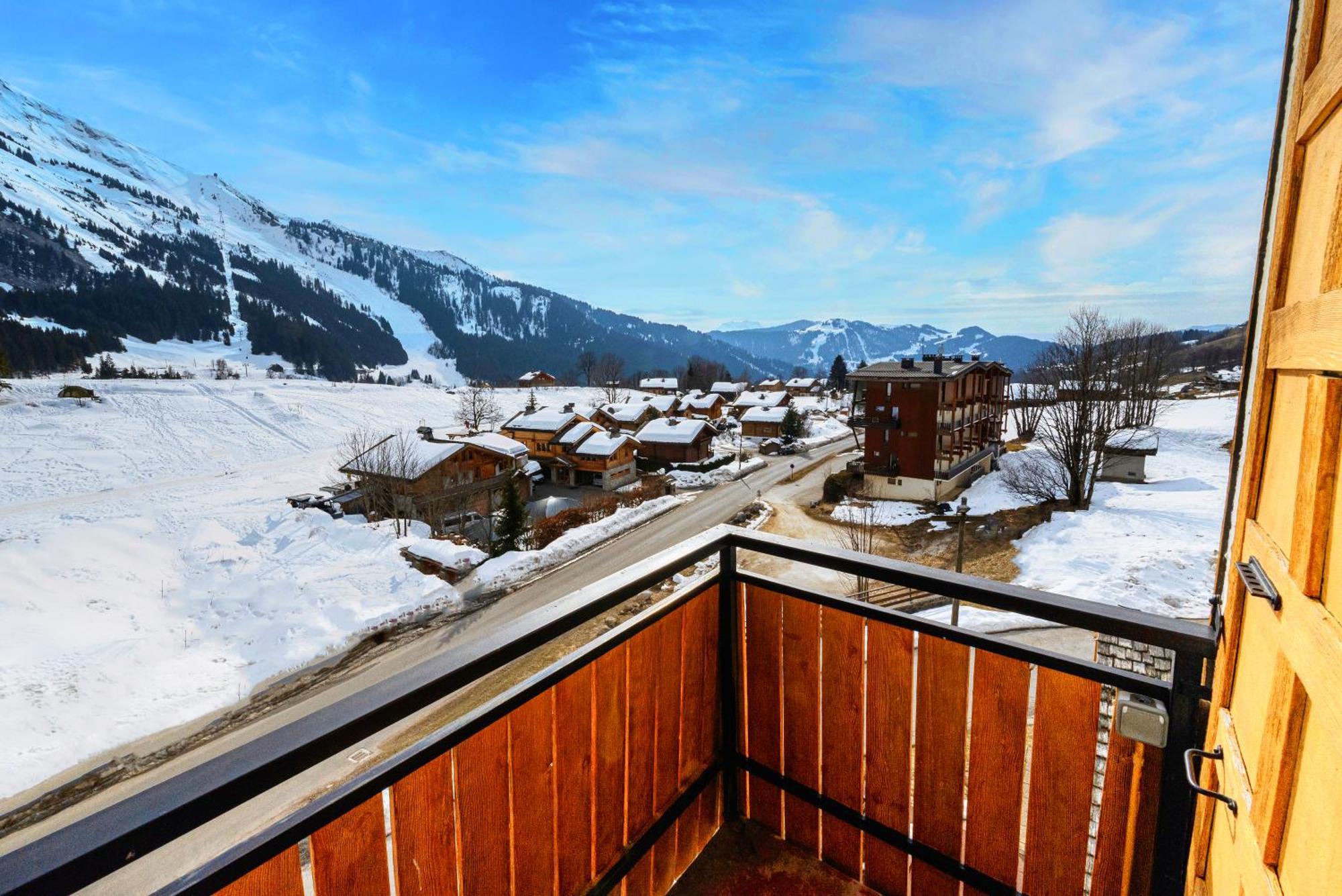 Azureva La Clusaz Les Confins Luaran gambar